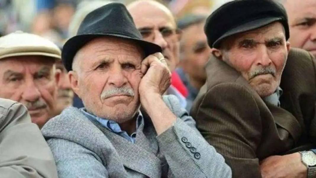 Emekliye Ocak Zam Tablosu: SSK ve Bağ-Kur Emekli Maaşı Ne Kadar Olacak? 3